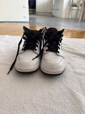 Nike White and Black Athletic Shoes